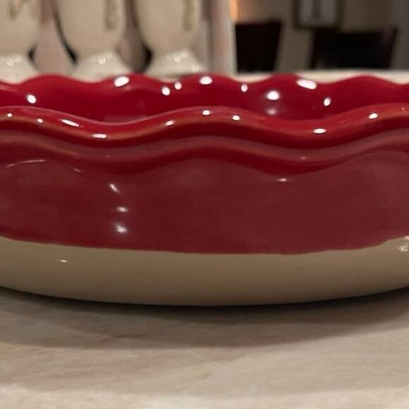 Emile Henry red pie dish 9” - Picture 9 of 12